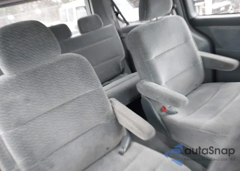 2001 Honda Odyssey Lx from USA, damaged, VIN 2HKRL185X1H617110